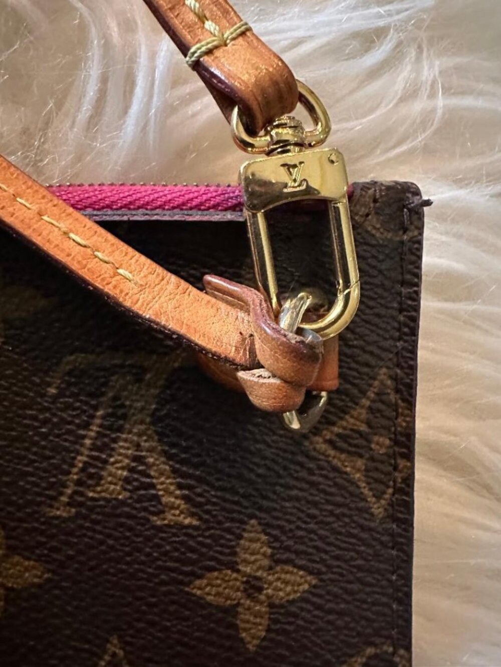 Louis Vuitton Neverfull GM Monogram tote - Picture 15 of 16